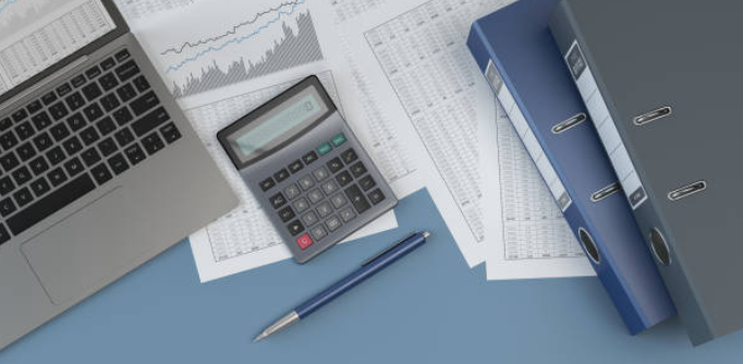 financial advisor
